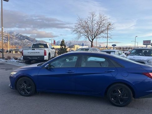 Used 2021 Hyundai Elantra SEL image 7