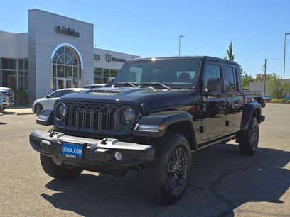 New 2025 Jeep Gladiator Sport
