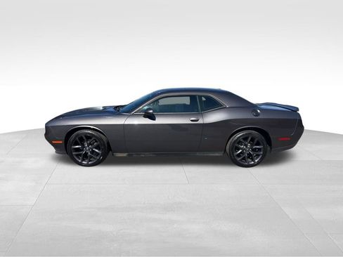 Used 2020 Dodge Challenger SXT w/ Blacktop Package image 4