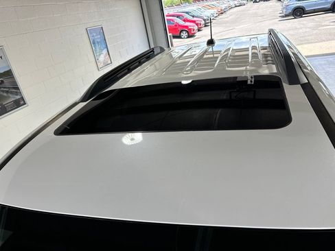Used 2017 GMC Terrain Denali AWD/4WD image 9
