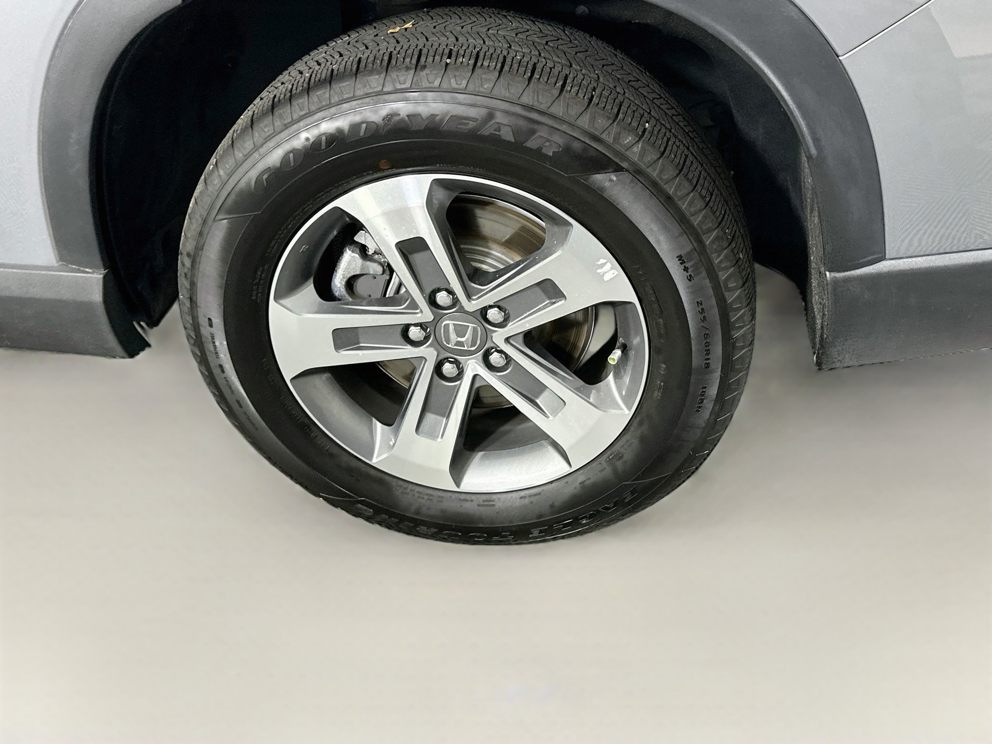 Used 2025 Honda Pilot EX-L image 11