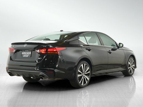 Used 2020 Nissan Altima 2.5 SR w/ Premium Package AWD/4WD image 5