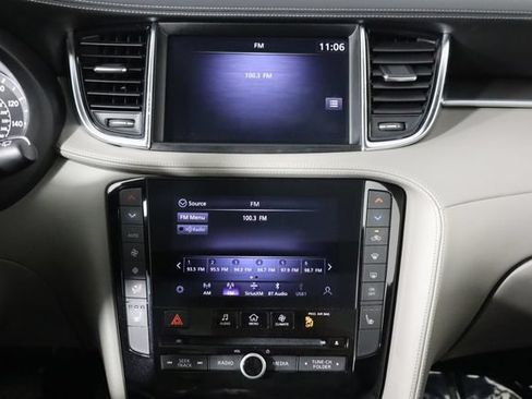 Used 2023 INFINITI QX50 Luxe FWD image 29