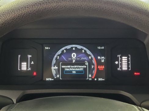 Used 2025 Toyota Tacoma SR5 AWD/4WD image 27