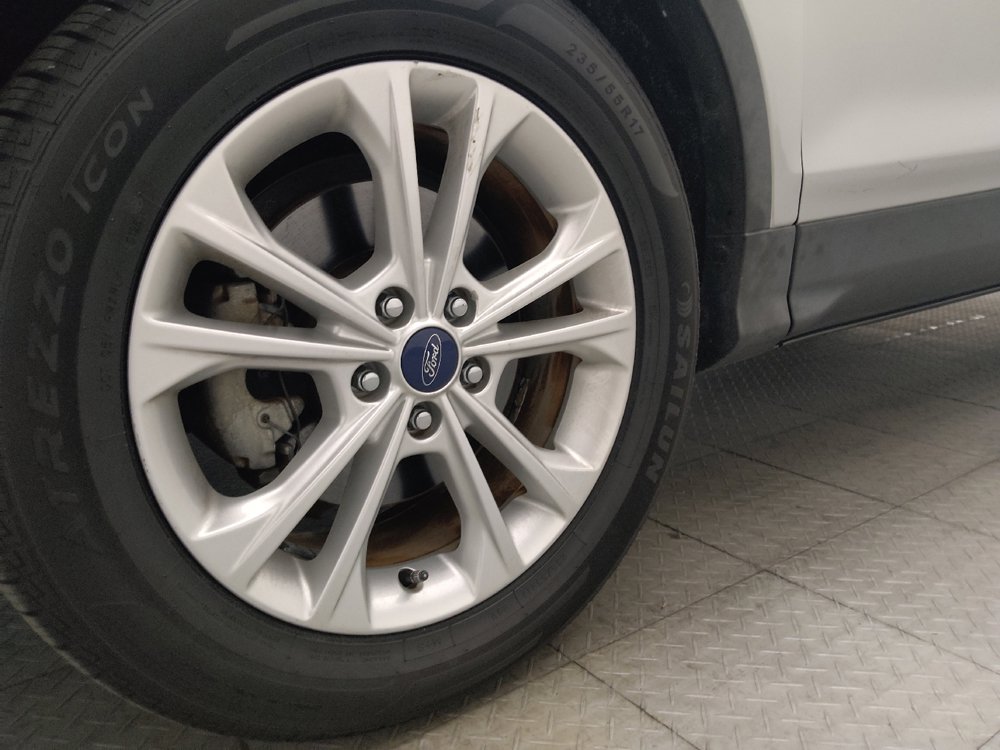 Used 2018 Ford Escape SEL FWD image 31