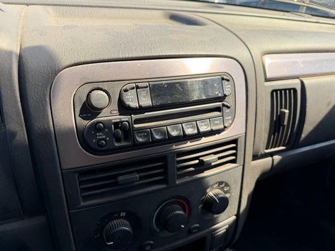 Used 2003 Jeep Grand Cherokee Laredo image 17