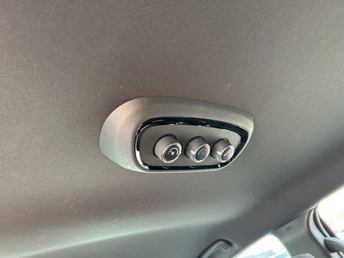 Used 2023 Dodge Durango GT w/ Blacktop Package image 12