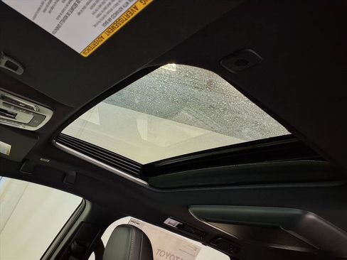 New 2026 Toyota Sienna XLE Woodland Edition image 12