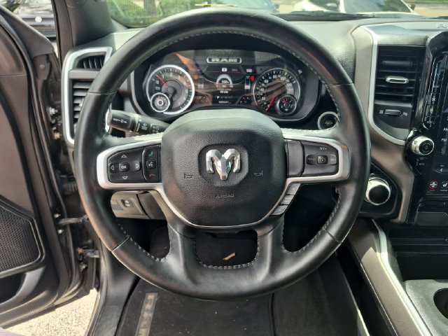 Used 2021 RAM 1500 Big Horn AWD/4WD image 12