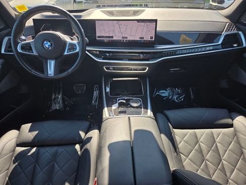 Used 2024 BMW X5 xDrive40i w/ M Sport Package AWD/4WD image 12