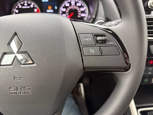 New 2026 Mitsubishi Eclipse Cross LE image 33