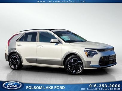 Used 2025 Kia Niro Wave w/ Wave Preserve Package