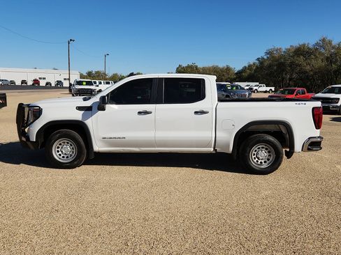 Used 2023 GMC Sierra 1500 Pro image 2