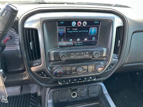 Used 2015 Chevrolet Silverado 2500 LTZ image 15