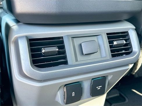 New 2025 Ford F150 Lariat w/ Equipment Group 501A Mid image 18