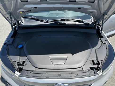 Used 2023 Volvo C40 P8 Recharge Ultimate AWD/4WD image 63