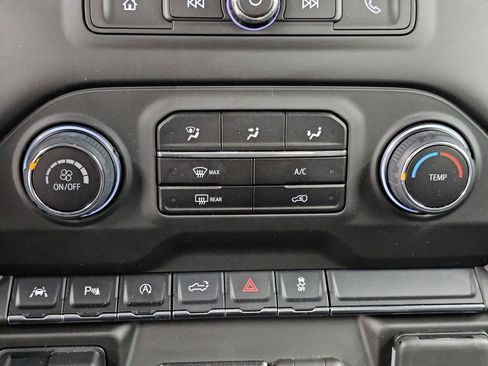 Certified 2025 Chevrolet Silverado 1500 W/T w/ WT Safety Package AWD/4WD image 19