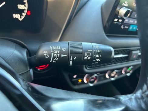 Used 2025 Honda HR-V EX-L image 21