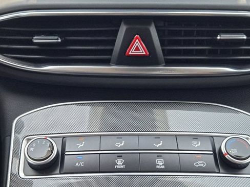 Certified 2023 Hyundai Santa Fe SE FWD image 18