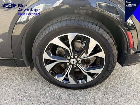 Certified 2022 Ford Mustang Mach-E Premium AWD/4WD image 8
