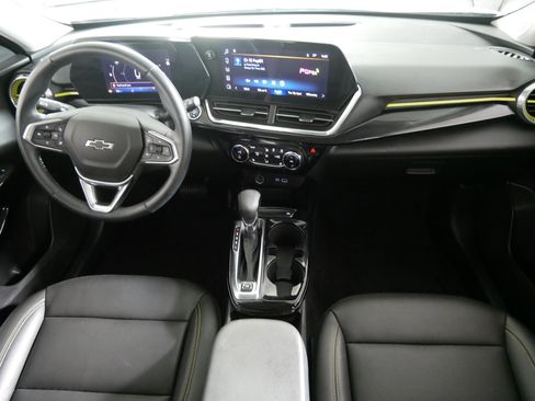 Used 2025 Chevrolet Trax ACTIV w/ Driver Confidence Package FWD image 10