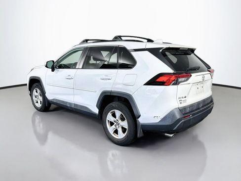 Used 2019 Toyota RAV4 XLE w/ Convenience Package AWD/4WD image 4