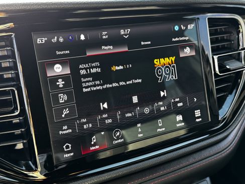 Used 2022 Dodge Durango R/T w/ Blacktop Package image 19