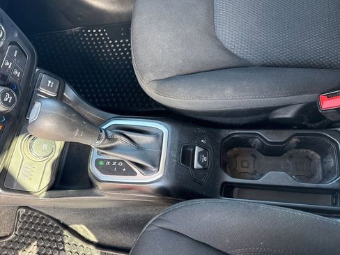 Used 2020 Jeep Renegade Altitude image 20