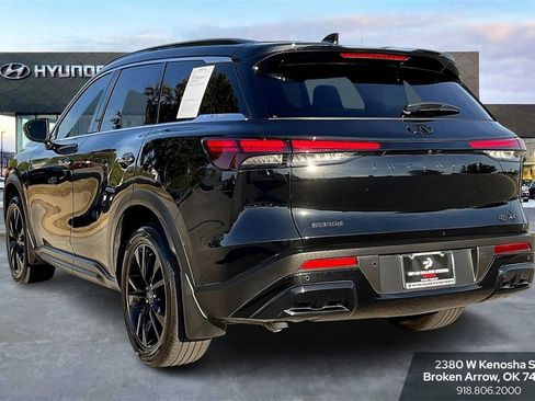 Used 2025 INFINITI QX60 Luxe w/ Black Edition image 7