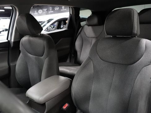Used 2019 Hyundai Santa Fe SE FWD image 10
