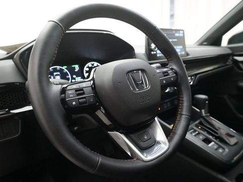 Used 2025 Honda CR-V Sport Touring image 8