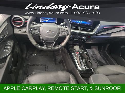 Used 2024 Chevrolet Trax RS w/ Sunroof Package FWD image 12