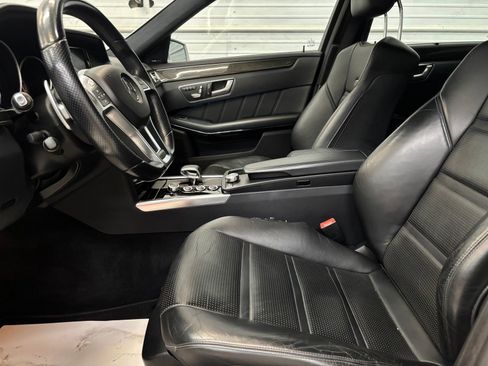 Used 2014 Mercedes-Benz E 63 AMG 4MATIC Sedan image 10