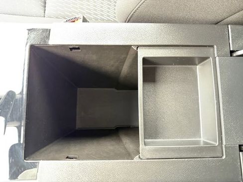 Used 2025 Chevrolet Equinox LT image 25