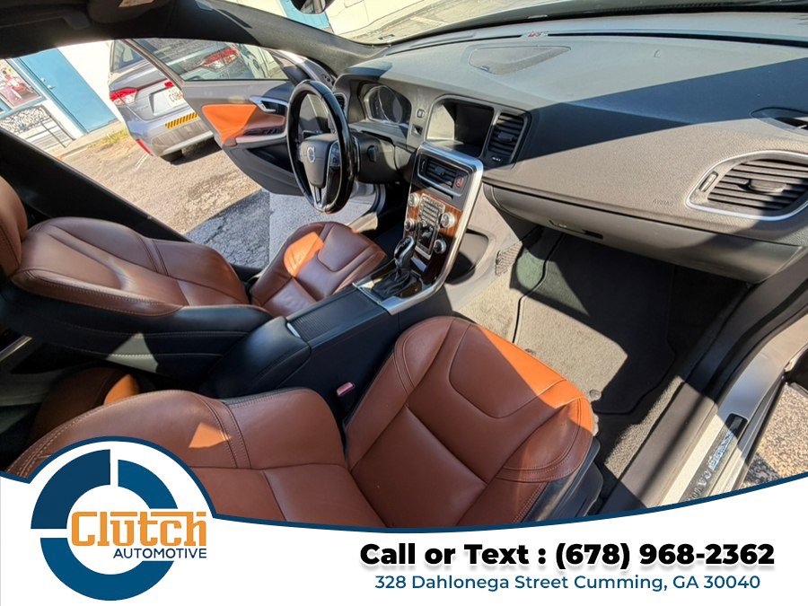 Used 2016 Volvo S60 T6 Platinum FWD image 25