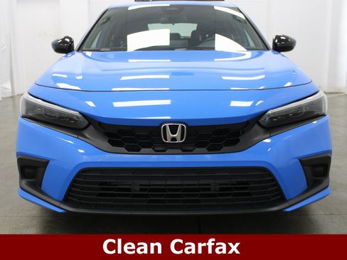Used 2022 Honda Civic Sport image 2