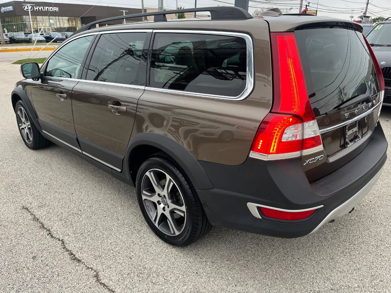 Used 2015 Volvo XC70 T6 Premier Plus AWD/4WD image 3