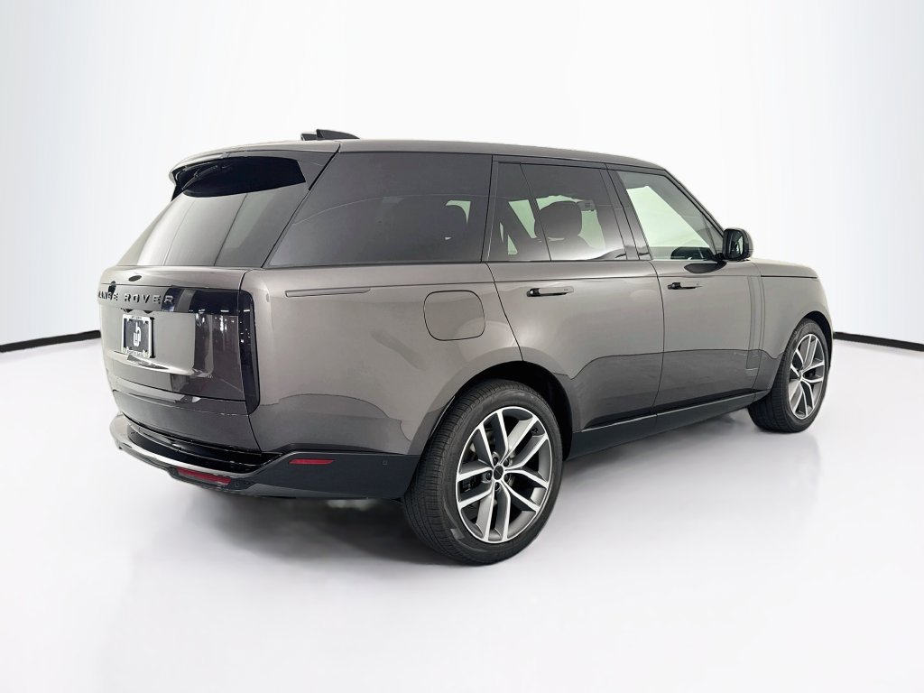 New 2026 Land Rover Range Rover SE AWD/4WD image 5