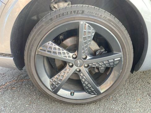 Used 2024 Genesis GV70 3.5T Sport w/ Sport Prestige Package image 27