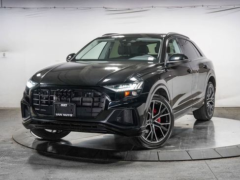 Used 2023 Audi Q8 Premium Plus AWD/4WD image 1