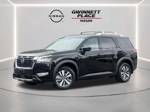 Used 2024 Nissan Pathfinder SL w/ Cargo Package AWD/4WD image 1