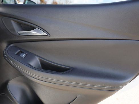 Used 2022 Buick Encore GX Select image 33