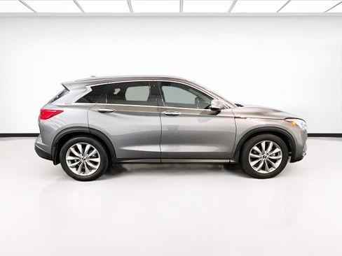 Used 2019 INFINITI QX50 Essential w/ Premium Heat Package AWD/4WD image 25