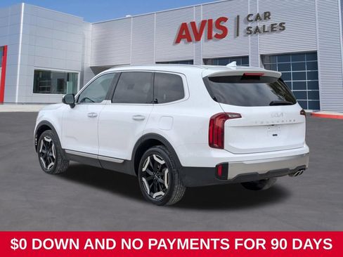 Used 2025 Kia Telluride S FWD image 9