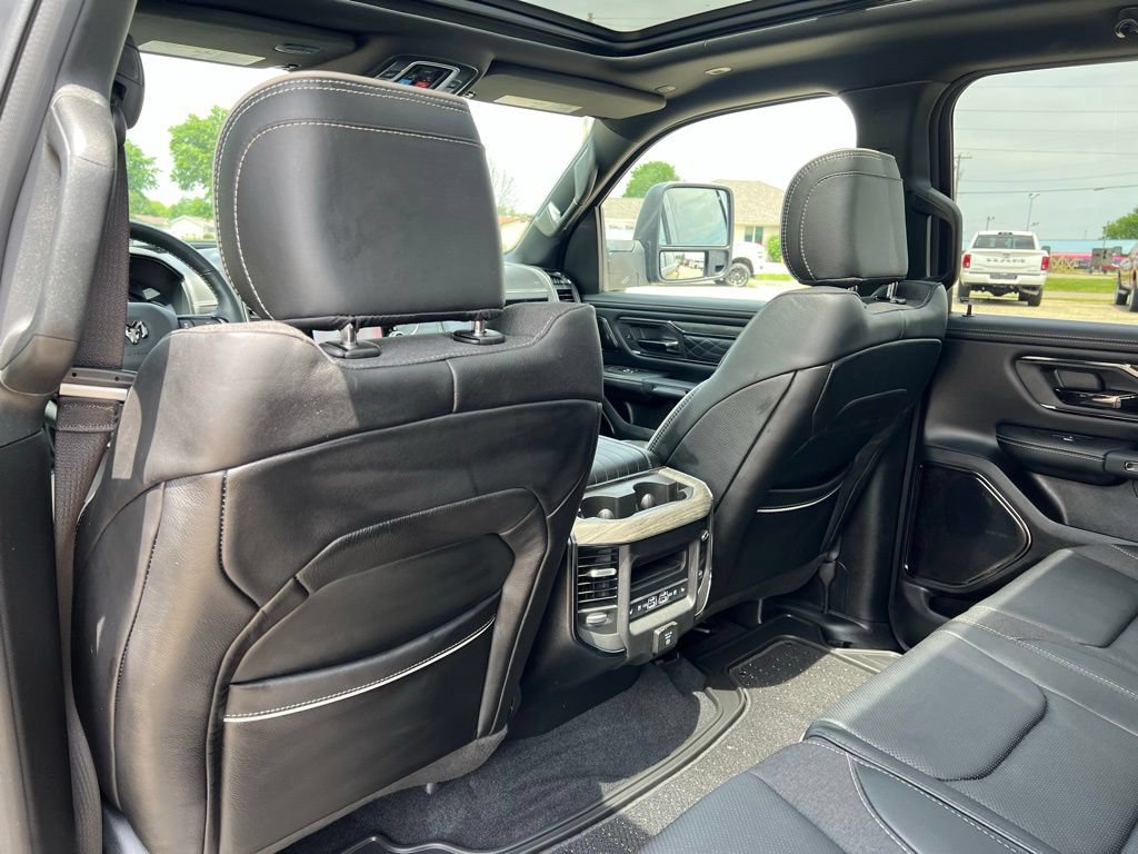 Used 2025 RAM 1500 Limited w/ Trailer Tow Group AWD/4WD image 35
