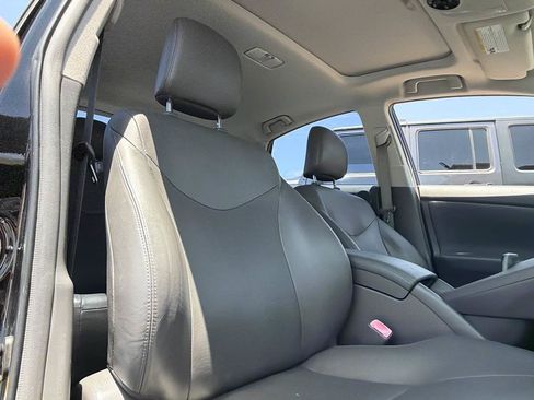 Used 2011 Toyota Prius Four w/ Solar Roof Pkg FWD image 25