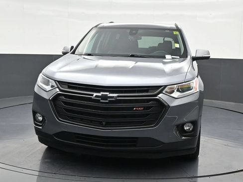 Used 2021 Chevrolet Traverse RS FWD image 9