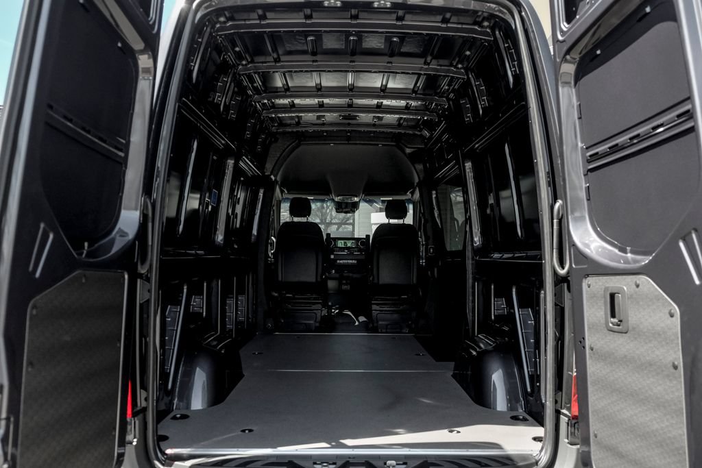 Used 2026 Mercedes-Benz Sprinter 2500 image 11