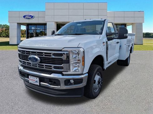 New 2025 Ford F350 XL w/ XL Chrome Package image 8
