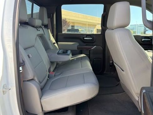 Used 2023 GMC Sierra 3500 SLT w/ SLT Convenience Package AWD/4WD image 6